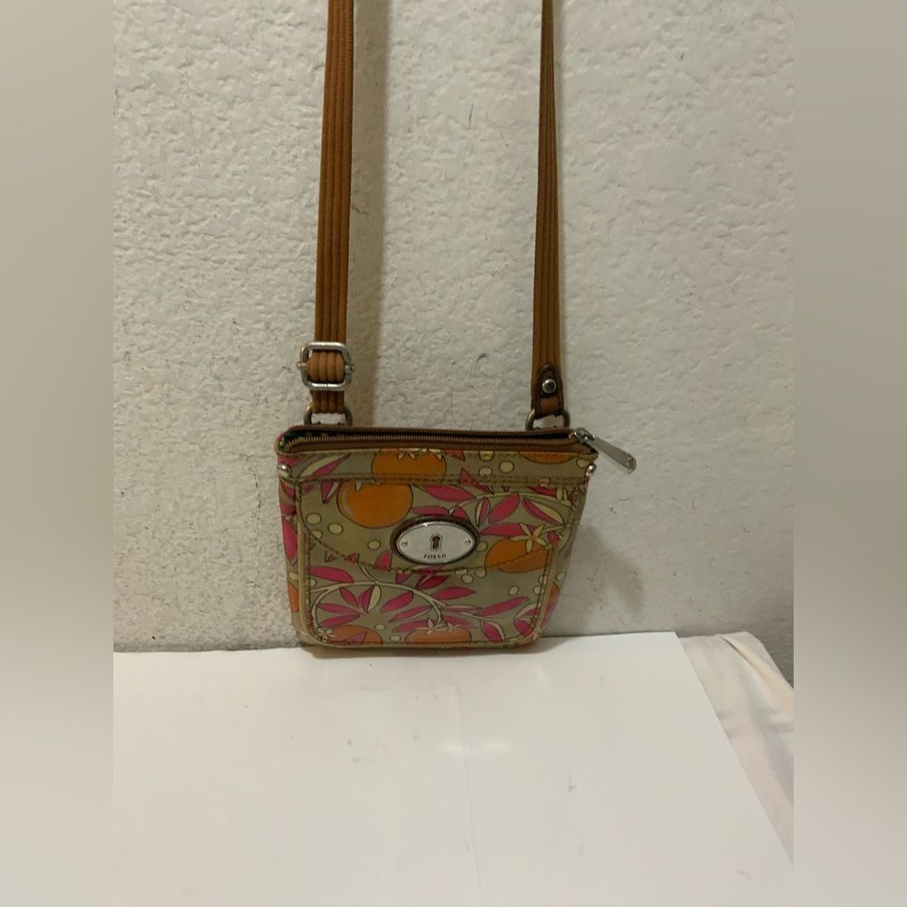 FOSSIL Crossbody Coated Canvas Tan Orange &  Pink Key-Per Bag